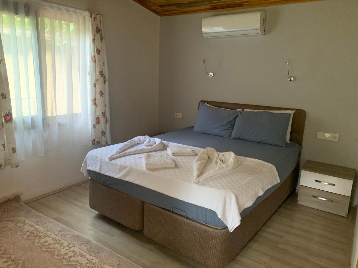 Adabella Pension Чирали Экстерьер фото