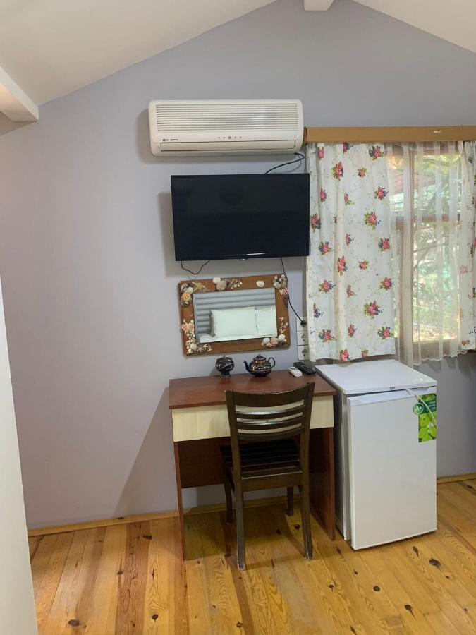 Adabella Pension Чирали Экстерьер фото